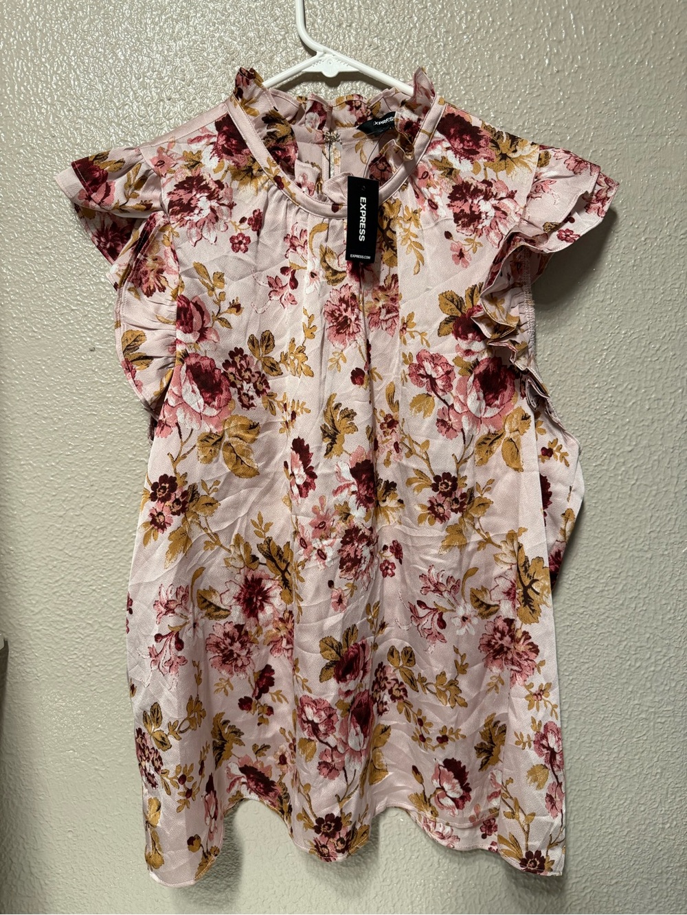 Express Pink Floral Ruffle Sleeve Blouse